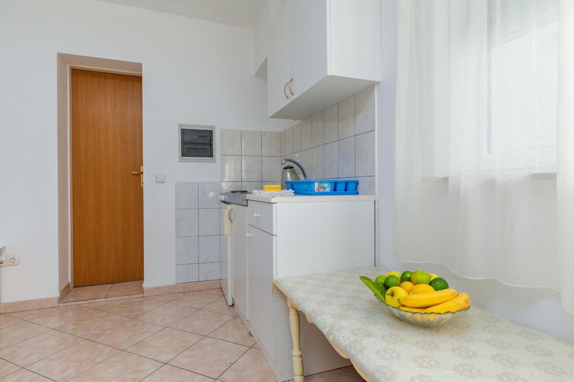 Apartments With A Parking Space Omis - 2745 Cameră foto